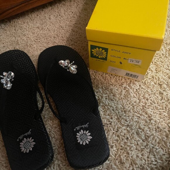 Yellow Box Designer Sandals new in box - Picture 1 of 3